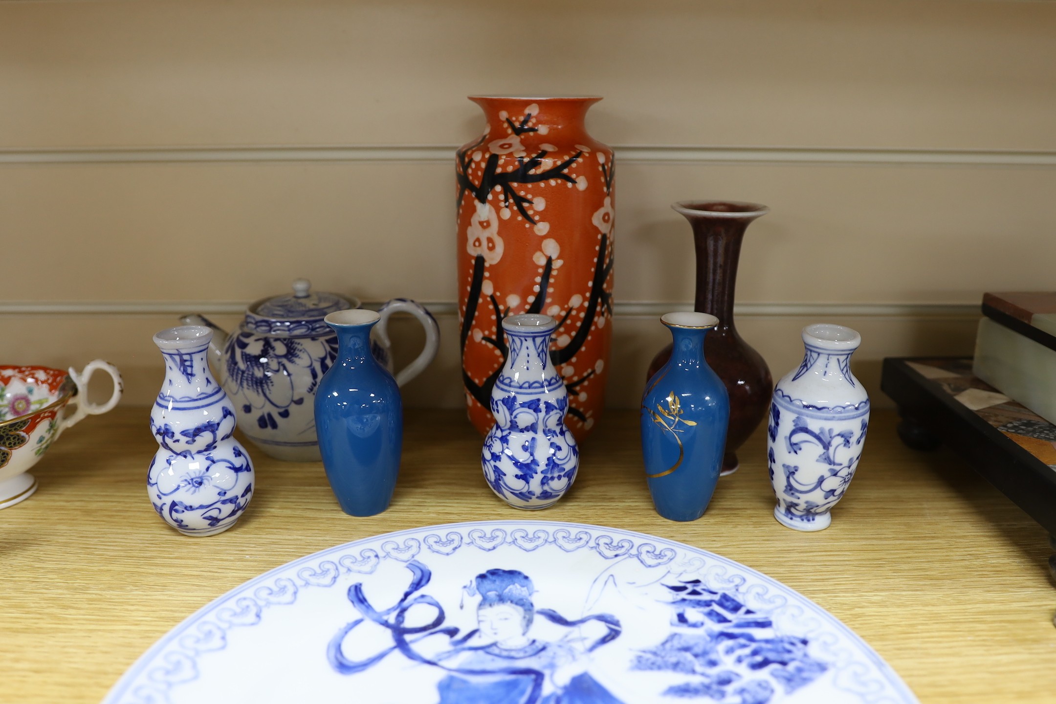 A group of 20th century Chinese porcelain, etc.